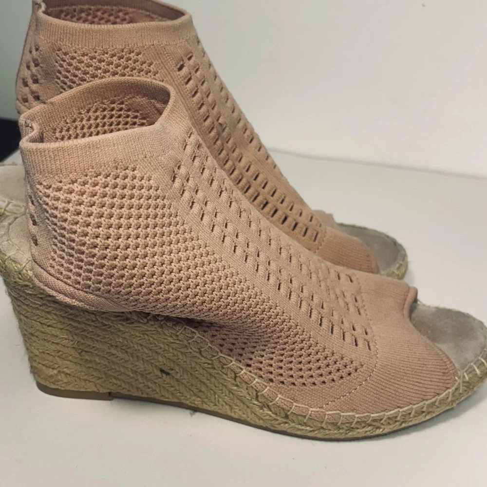 Steven by Steve Madden Loca Knit Pink Espadrille Wedge Size 9.5